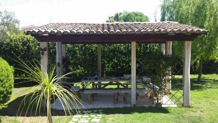 Come realizzare un gazebo nel giardino: i passi principali Gazebo in muratura