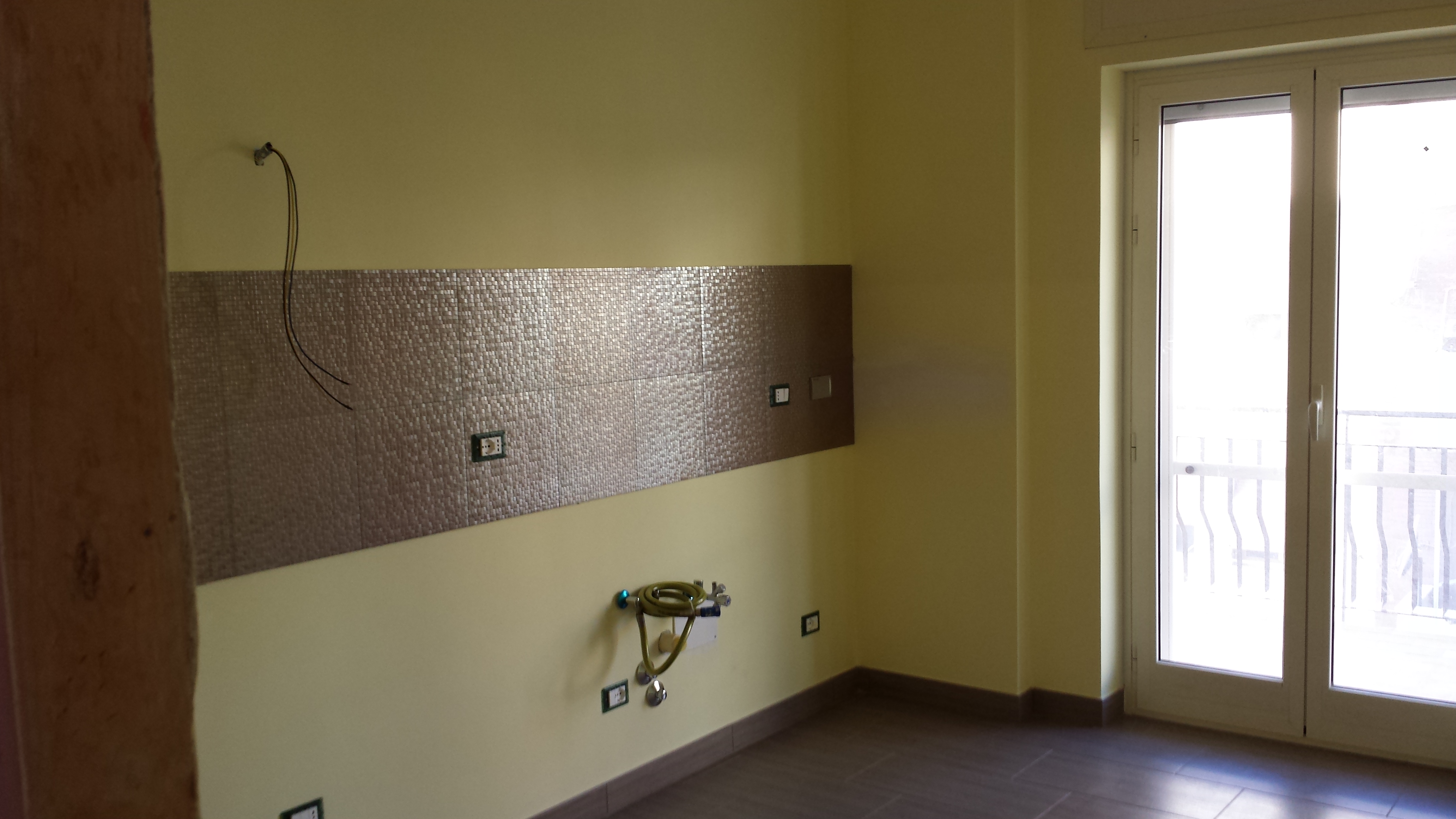 Come dipingere casa da soli; e la scelta dei colori Pitturare casa da soli